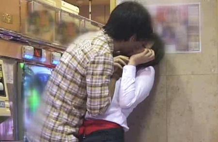 Molester Taken Senstitive Coffee Girls at Pachinko Arcade